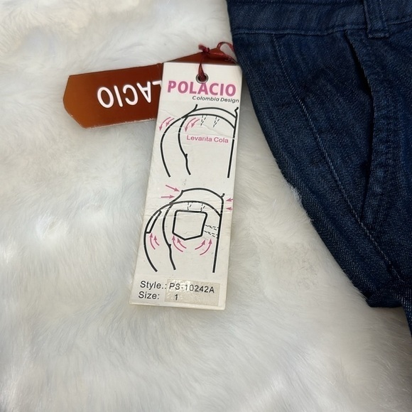 NWT Palacio Jeans Colombia Design dark blue flare bottom jeans size 1 - Picture 11 of 13